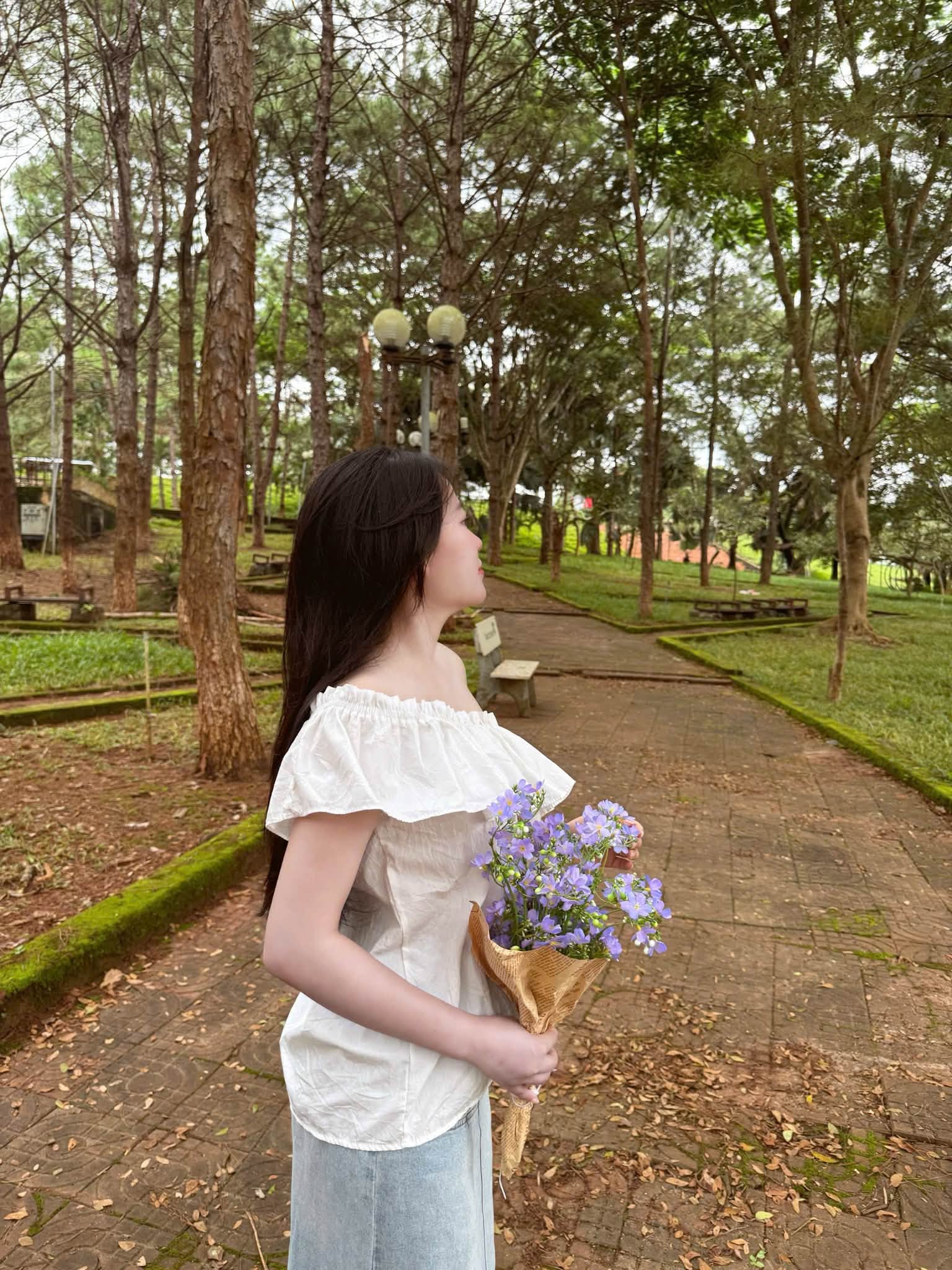 Ms. Thảo